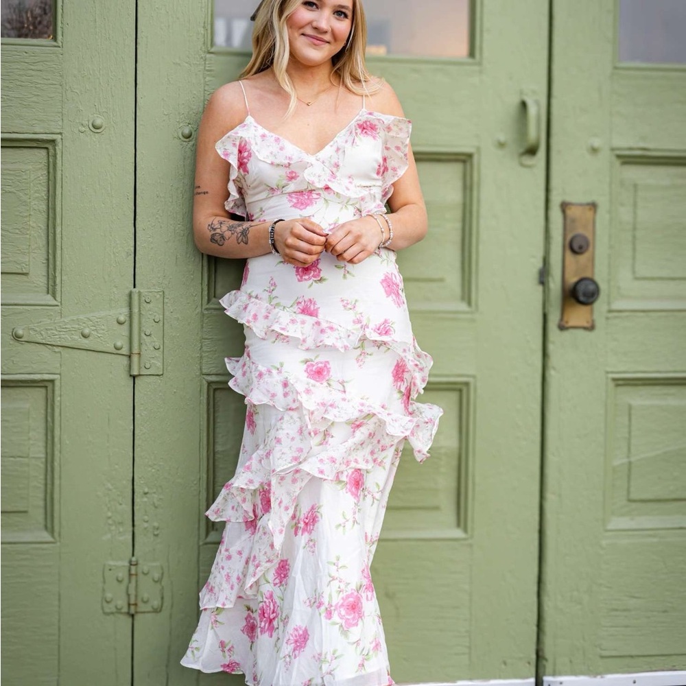 Floral Ruffle Maxi Dress